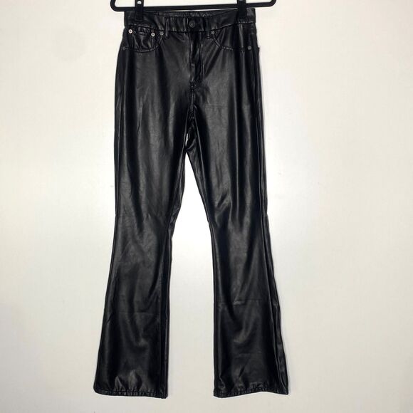 New AE American Eagle Stretch Vegan Leather Classic Bootcut Pant Women's Size 6 - Picture 1 of 7